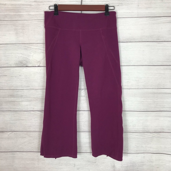Athleta Burgundy Power Ananda Capri Yoga Pants - Picture 3 of 7